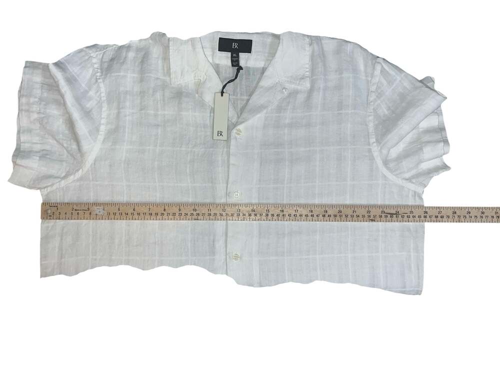 Banana Republic Rincon Linen-Cotton Resort Shirt in White Textured Plaid - Picture 6 of 7